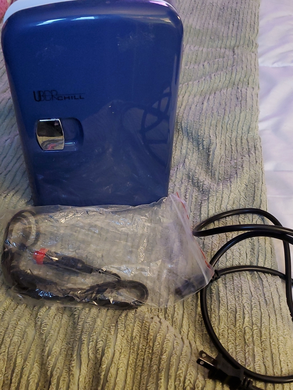 NWOT UberChill Compact Mini Fridge - Blue For Indoor Or Vehicle Use